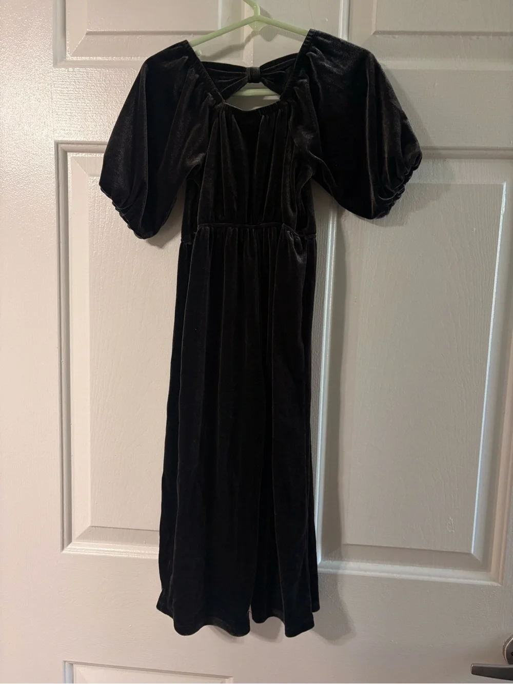 Old Navy Black Velvet Puff-Sleeve Girls' Dress